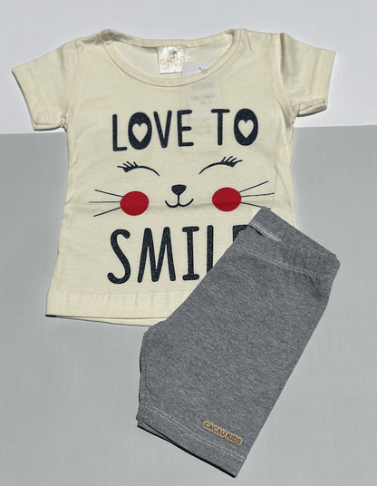 Conjunto Feminino Camiseta manga curta e shorts em cotton - Cacau Kids - Tamanho 2